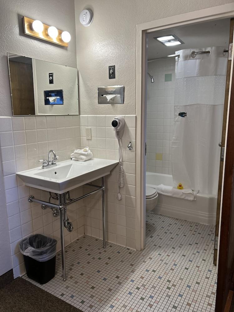 O'Haire Inn photo 7