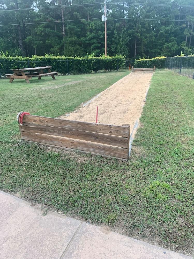 Carolina Pine Inn photo 11