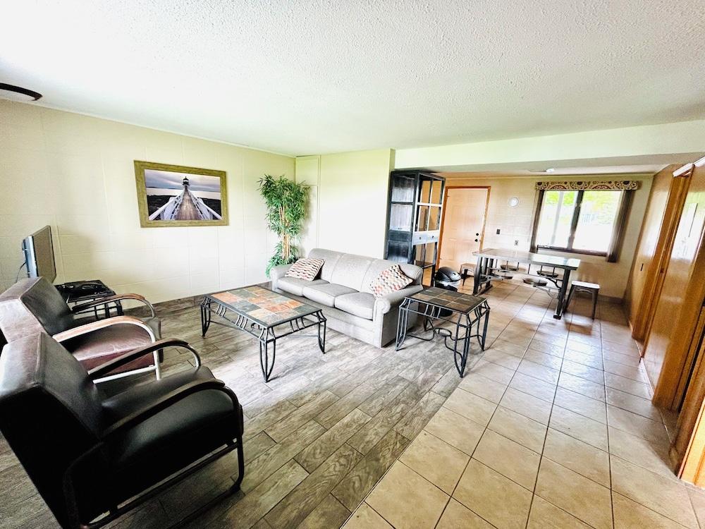 Silver Sands Hotel & Resort photo 15