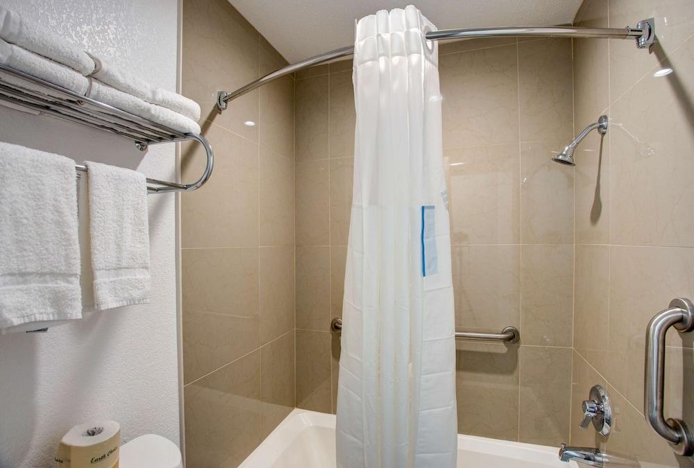 Motel 6 Branson, MO photo 33