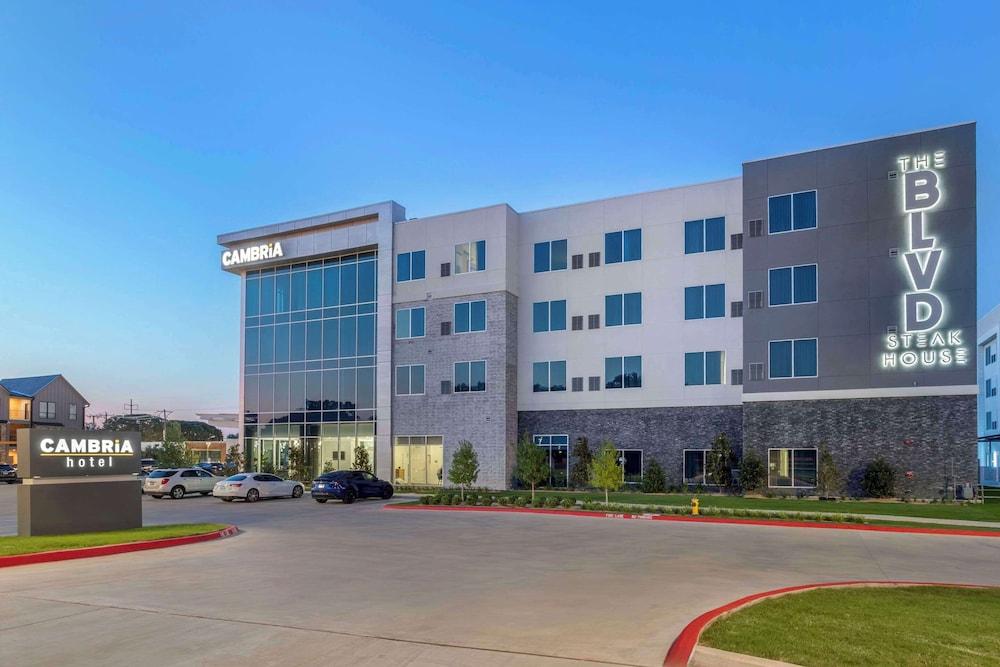 Cambria Hotel Waco Univ Riverfront photo 50