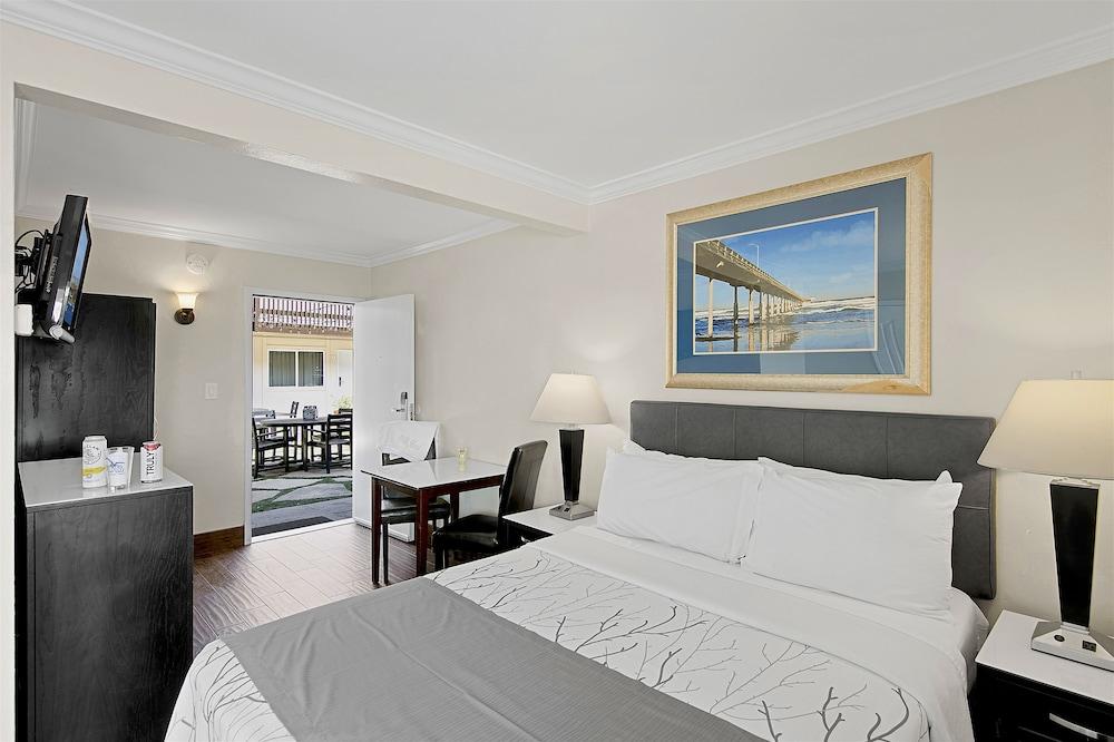 Ocean Beach Hotel photo 67