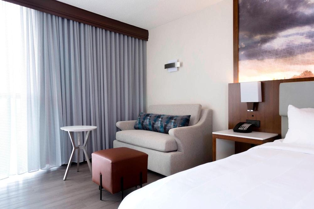 Marriott Greensboro Airport photo 23