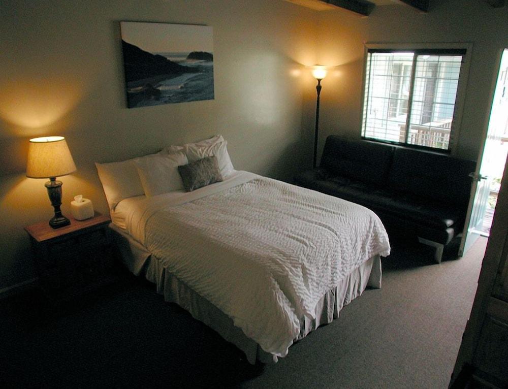 Lucia Lodge photo 23