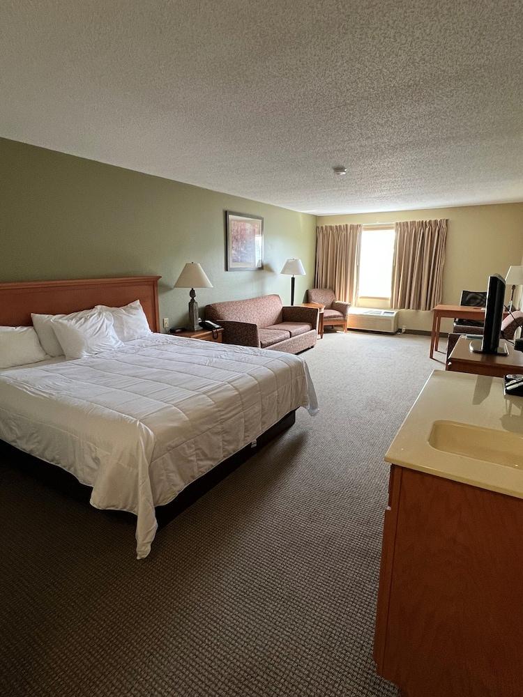 Country Inn Walker photo 11