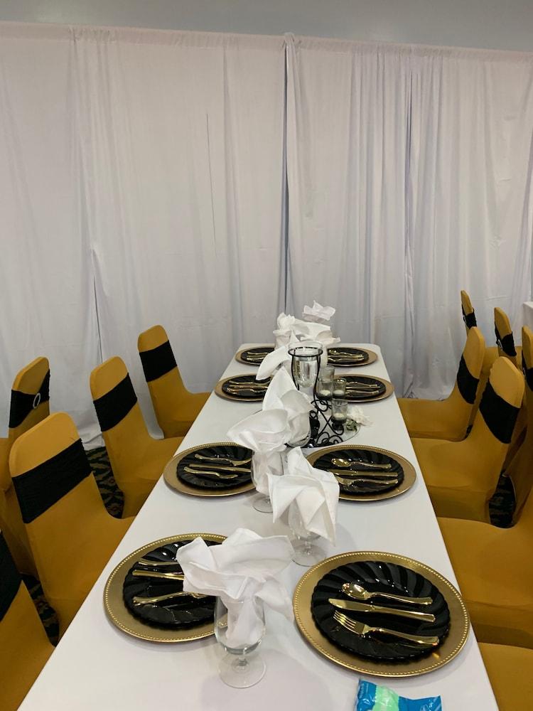 Suite Stay Talladega photo 22