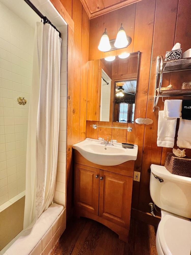 The Cottage Inn photo 33