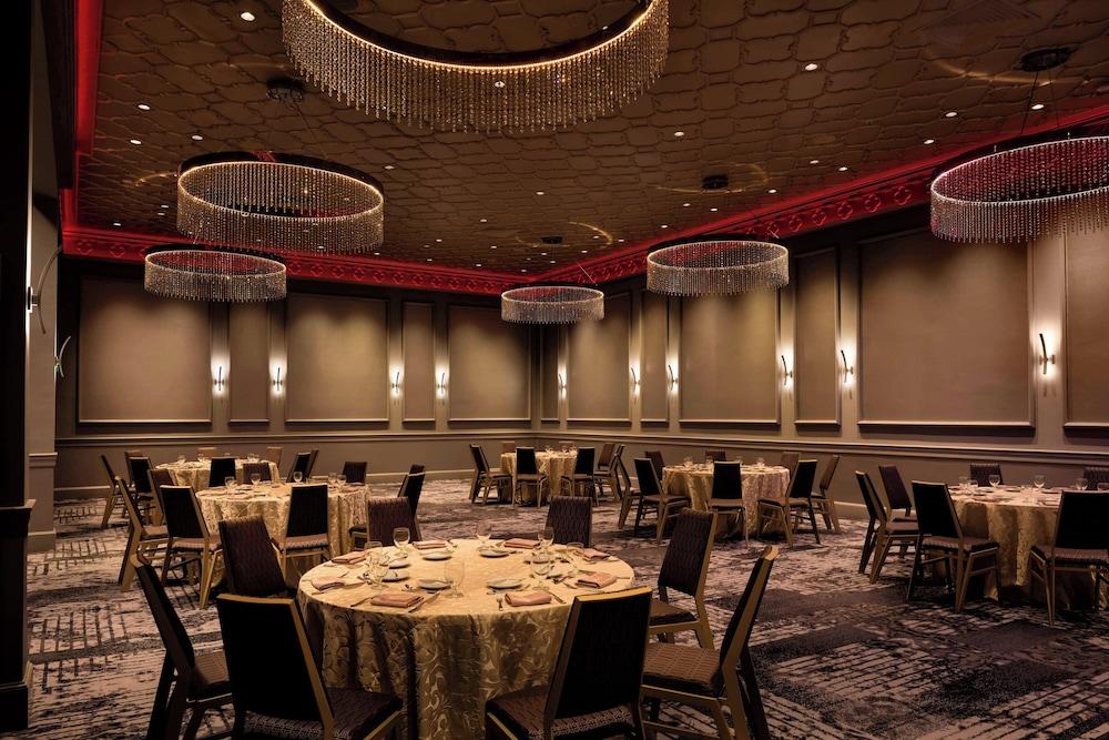 Sheraton Commander Hotel photo 31