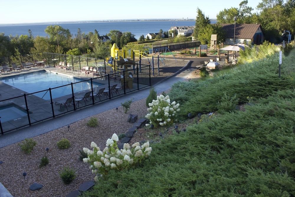 Edgewater Hotel & Waterpark photo 29