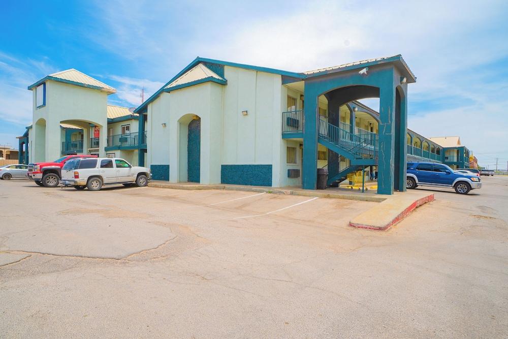 OYO Hotel Midland photo 35