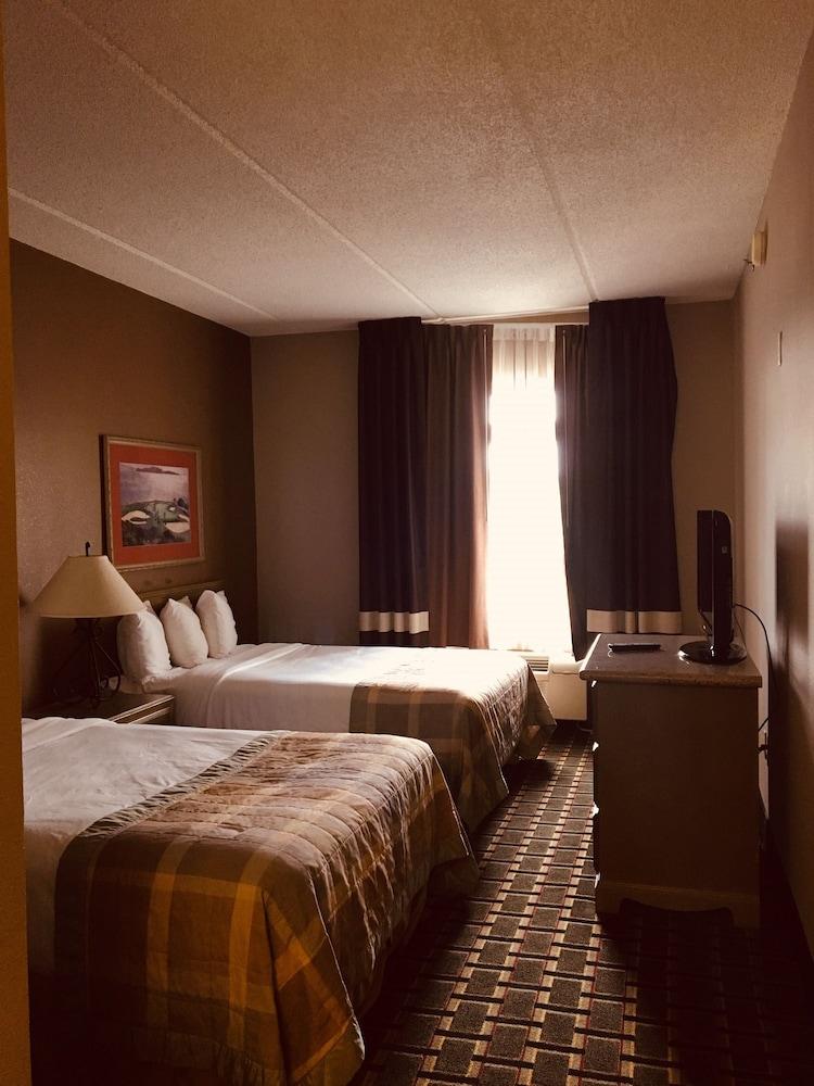 Hawthorn Extended Stay by Wyndham Conyers photo 17