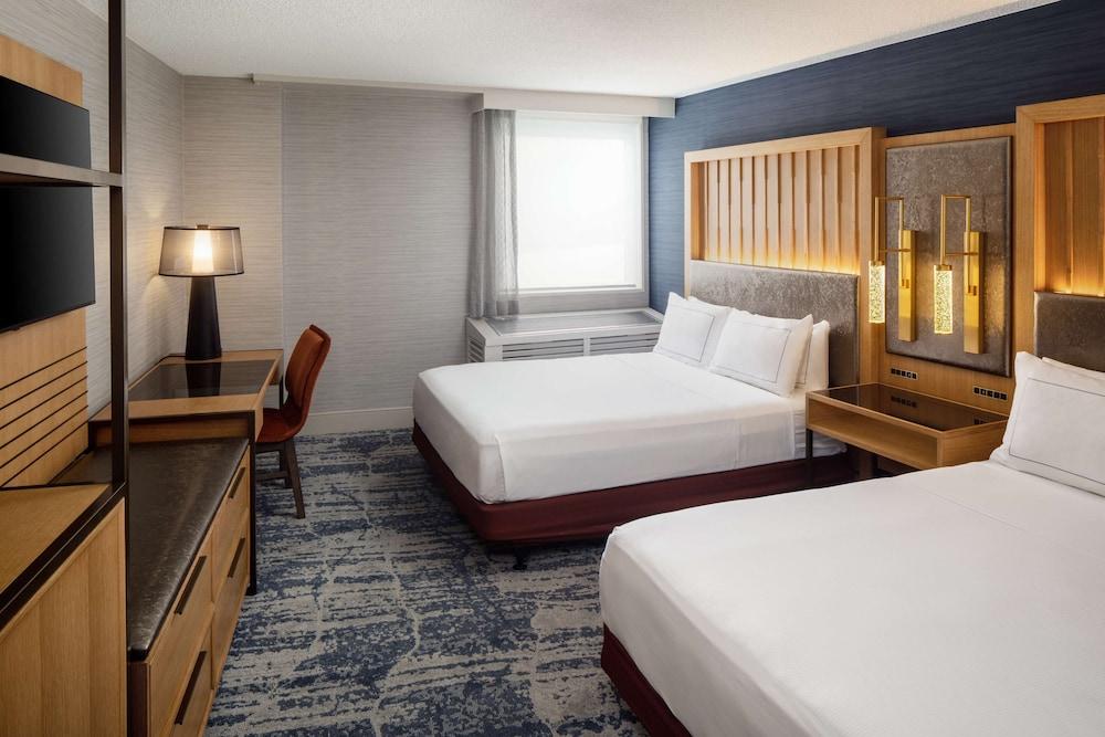 Doubletree by Hilton Washington DC Silver Spring photo 3