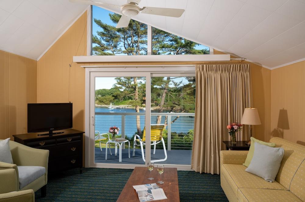 Dockside Guest Quarters & Restaurant photo 29