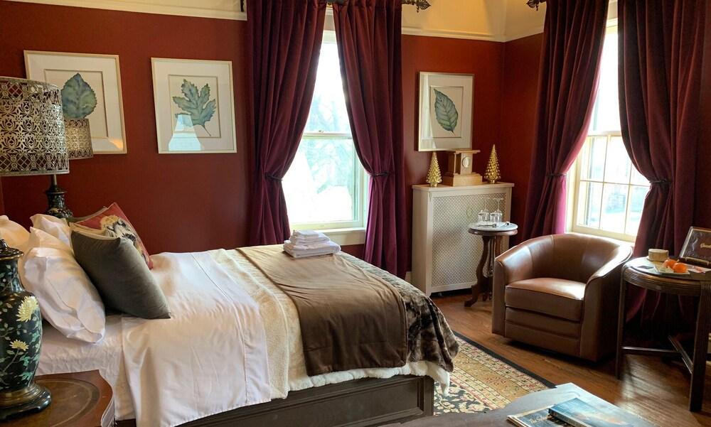 The Hygrade Inn photo 36