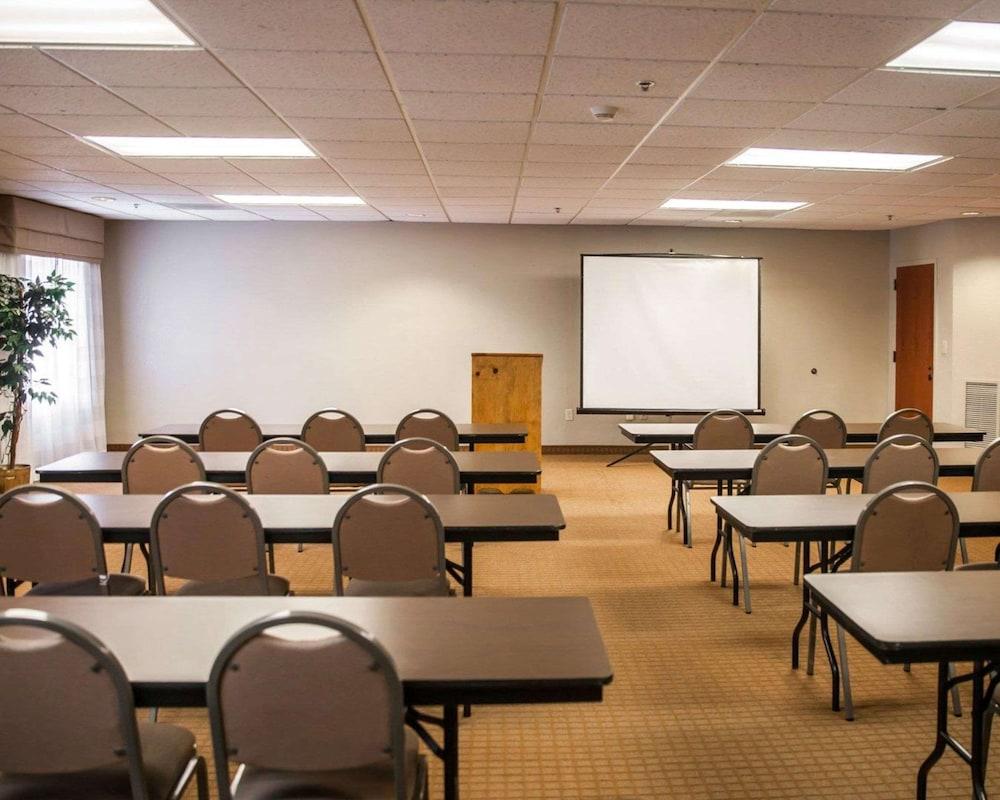 Sleep Inn & Suites photo 22
