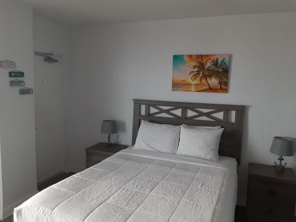 Sandalwood Beach Resort photo 22
