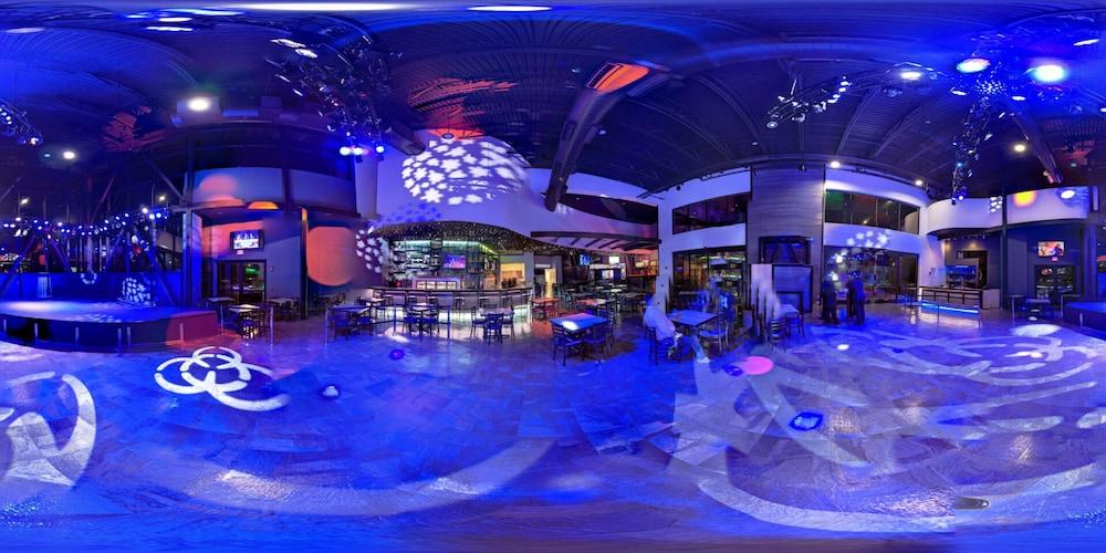 Ohkay Casino Resort Hotel photo 20