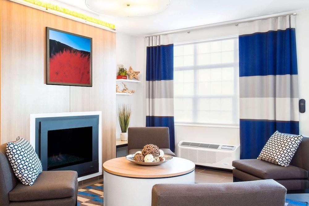Microtel by Wyndham Vernal / Naples photo 13
