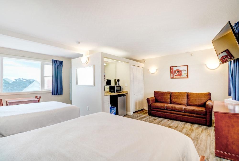 Atlantic Oceanfront Hotel photo 8