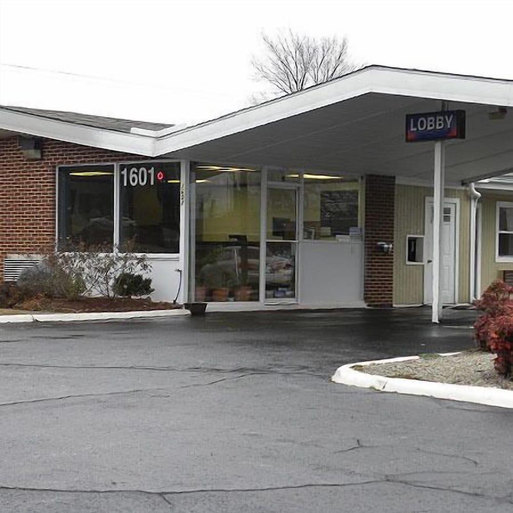 Guest Inn photo 27