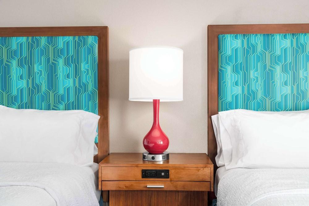 Hampton Inn Martinsburg photo 43
