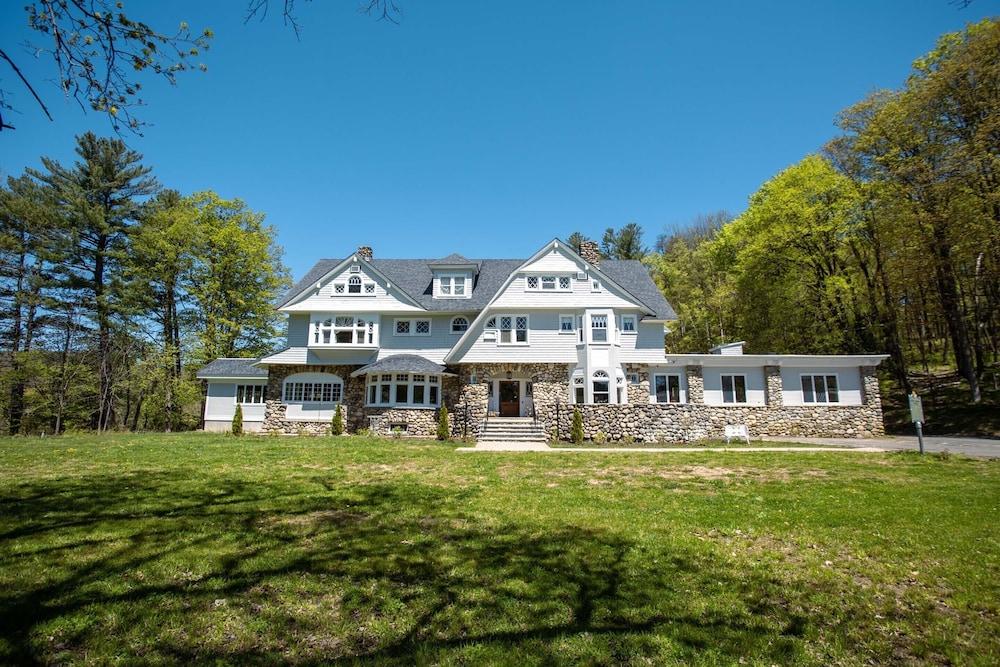 The Hartness House photo 67