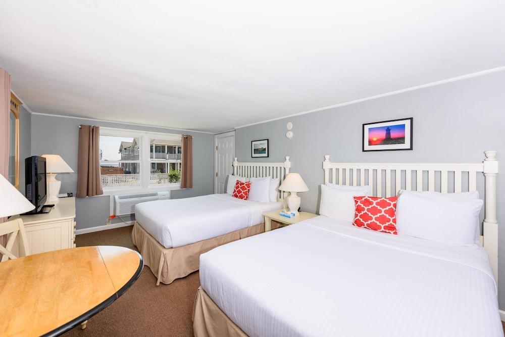 MV Surfside Hotel photo 64