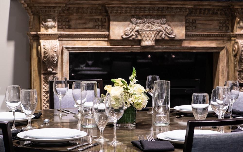 Le Pavillon, New Orleans, a Tribute Portfolio Hotel by Marriott photo 16