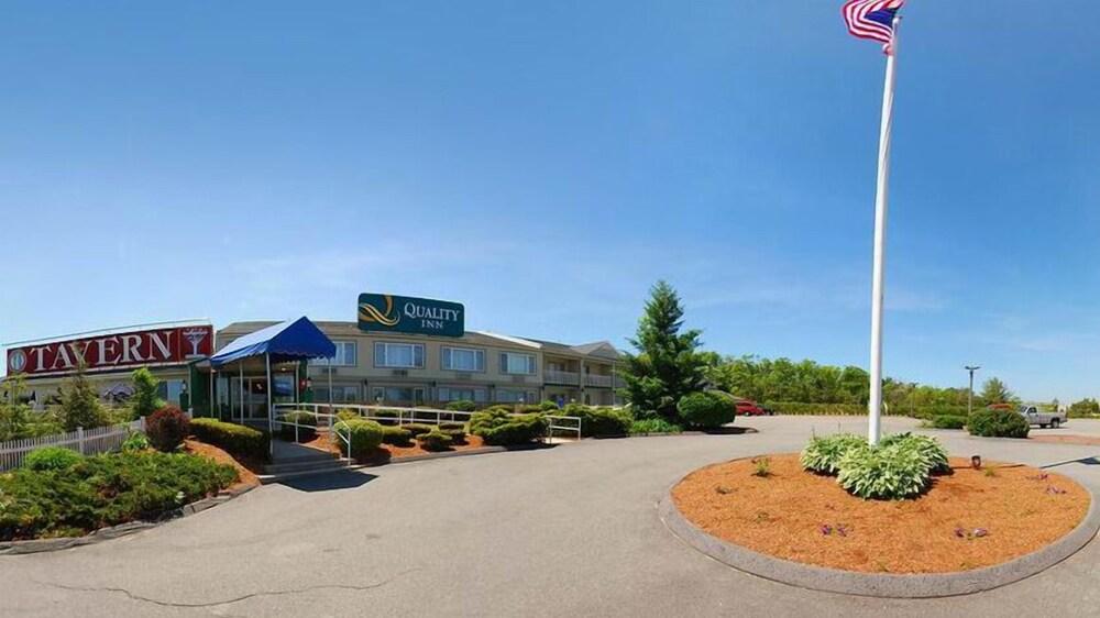 Quality Inn Bourne - Cape Cod photo 19
