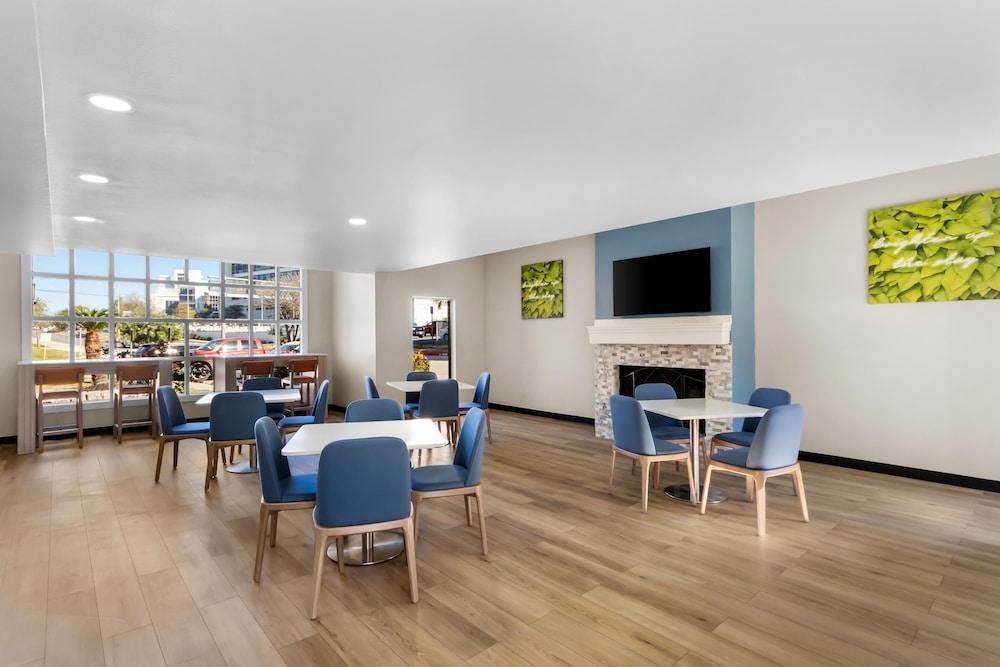 Park Inn by Radisson photo 45
