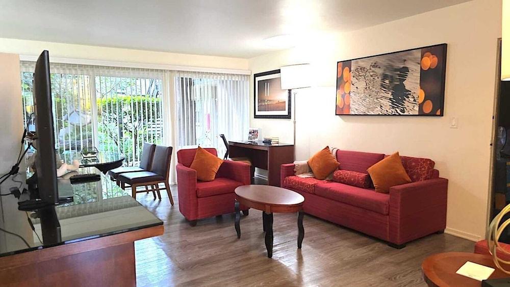 Executive Suites near Santa Monica photo 19