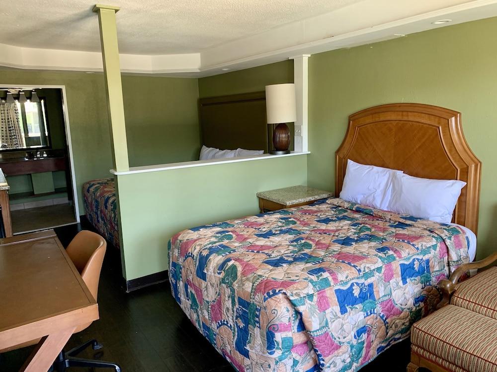1st Place Hotel photo 4
