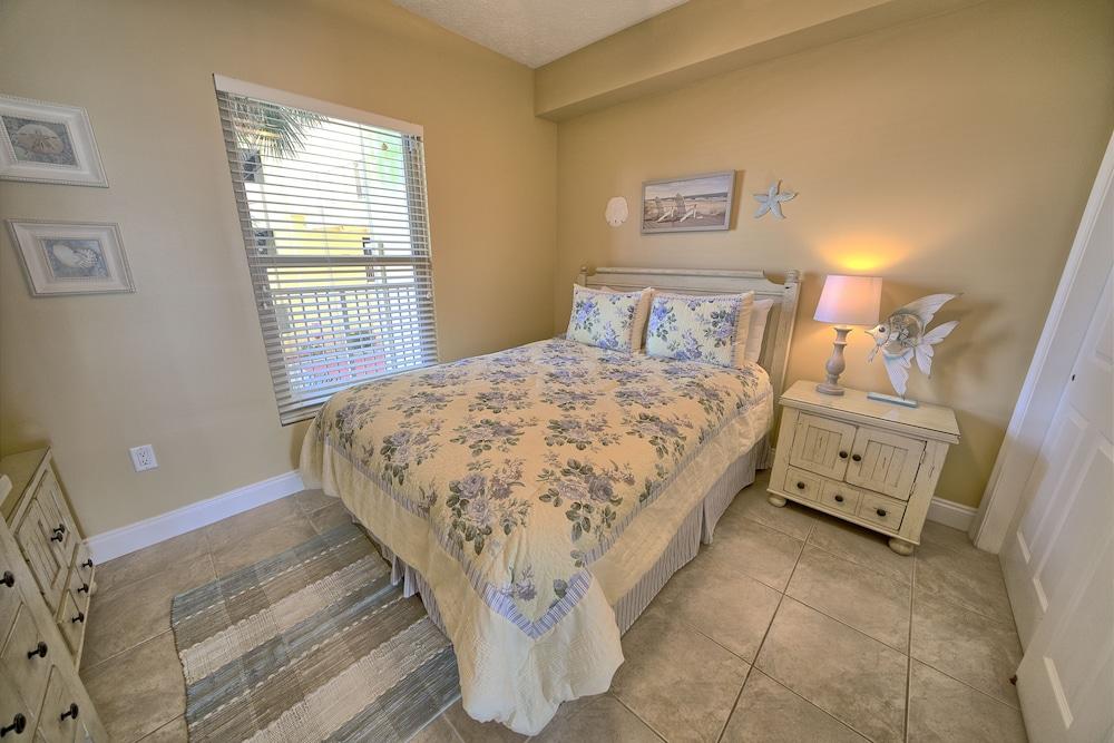 Gulf Crest Condominiums photo 22