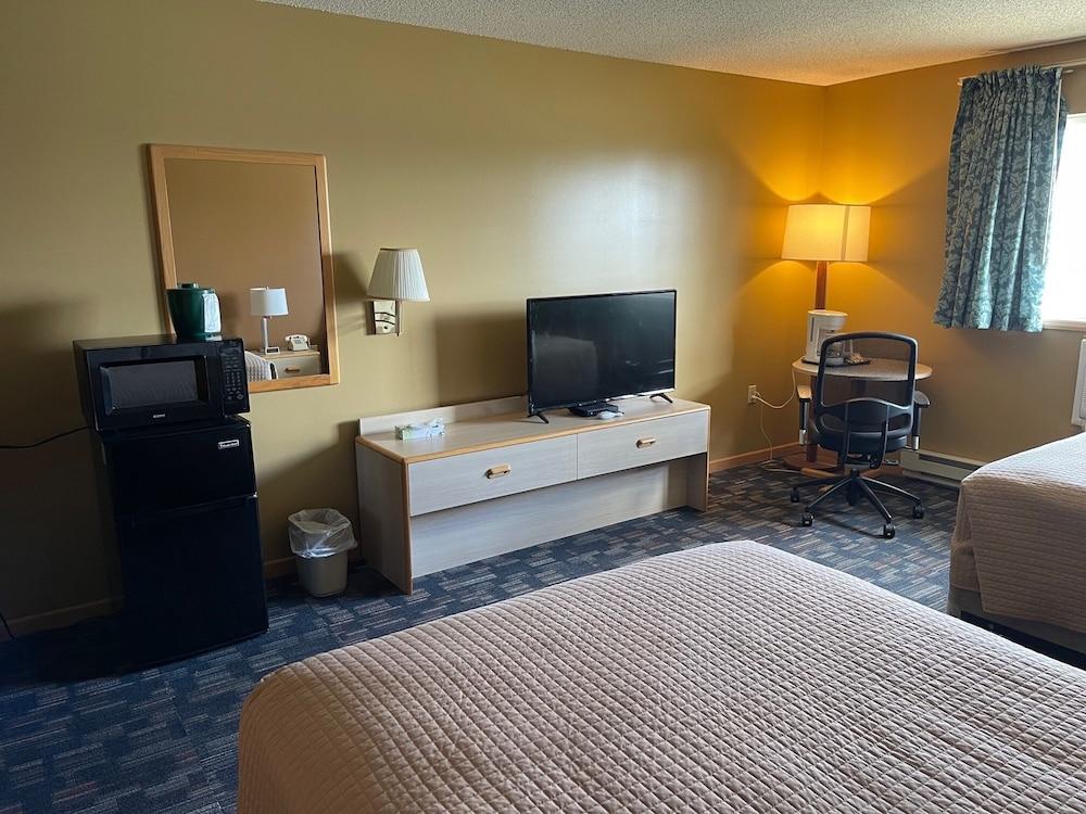 Lakeside Motor Inn photo 6