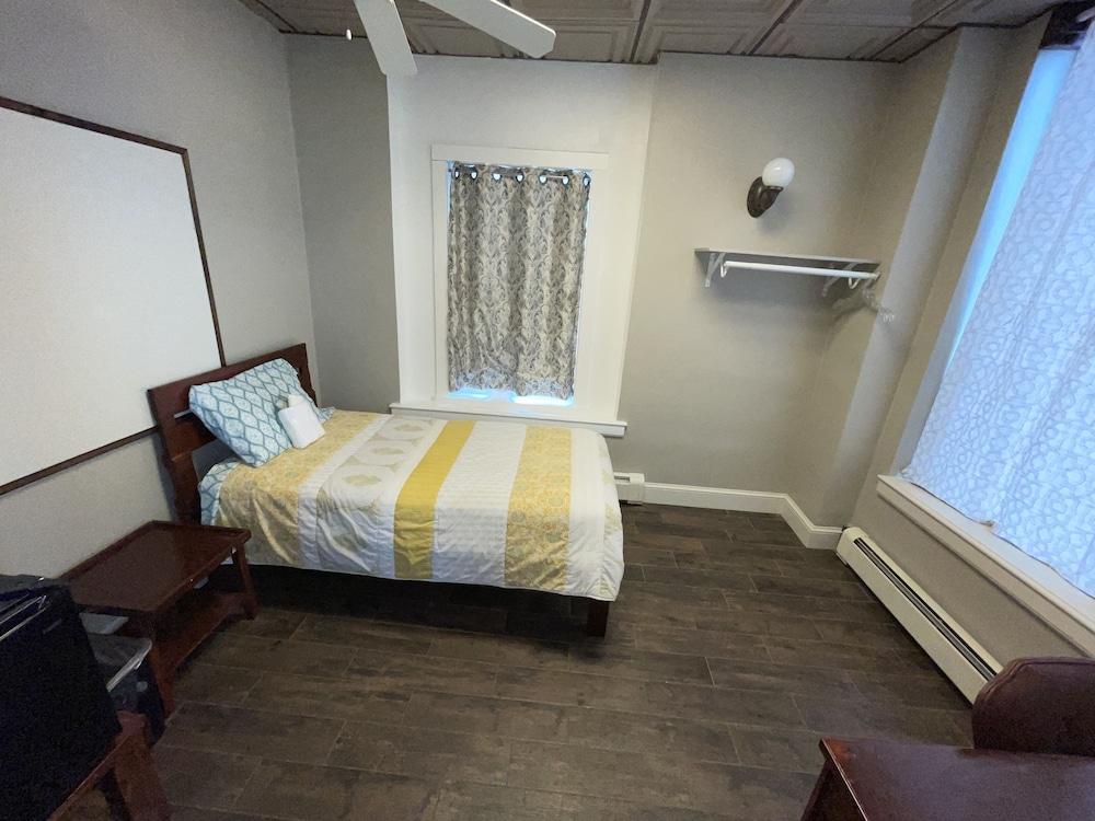 Nashwauk Lodging - Hostel photo 13