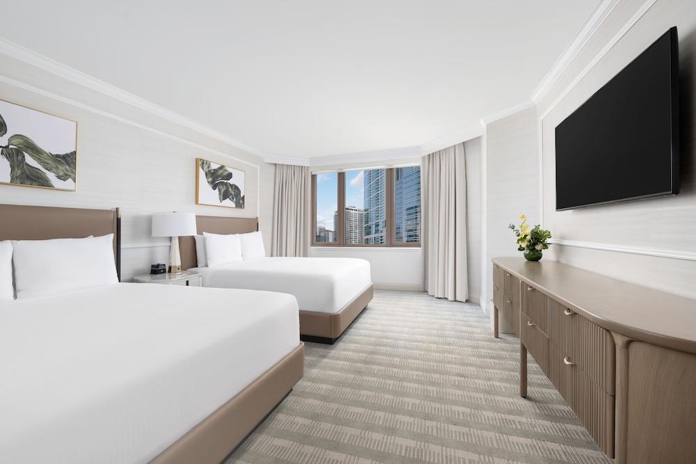 Fairmont Chicago at Millennium Park photo 13