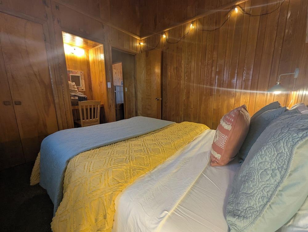 Feather Nest Inn photo 76