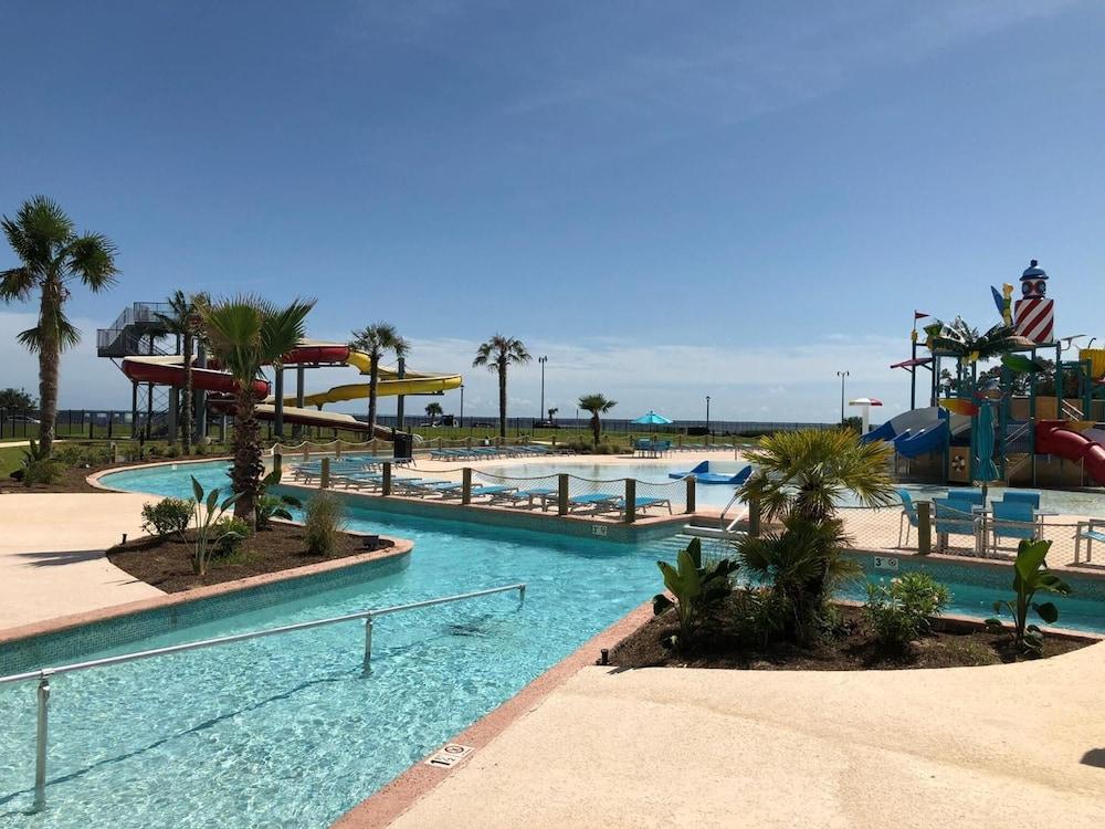 Oasis Resort Gulfport photo 4