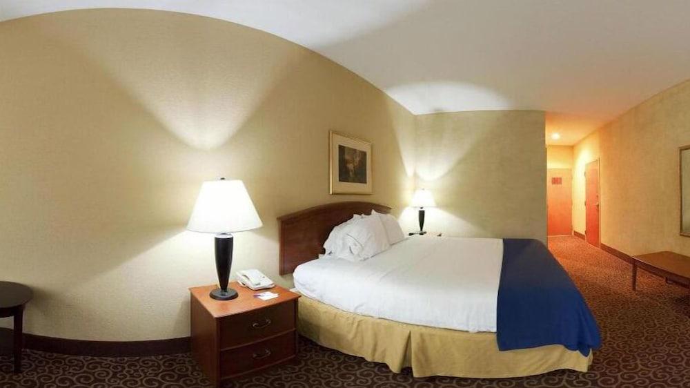 Days Inn by Wyndham Cedartown photo 6