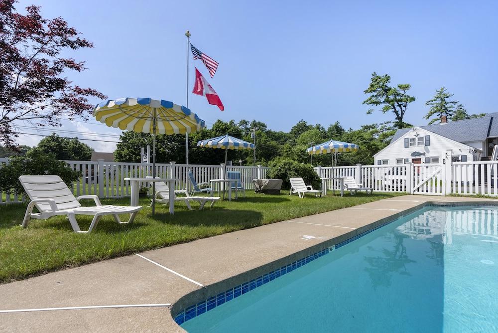 The Beaches Guest Rooms and Cottages photo 51