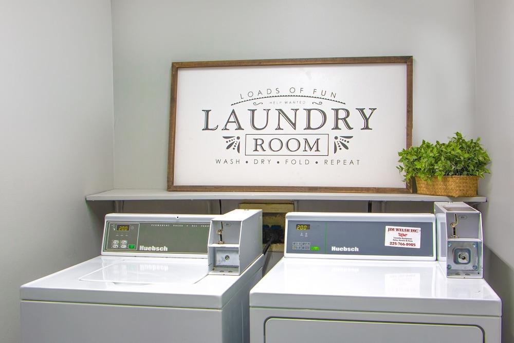 Americas Best Value Inn Donaldsonville photo 4