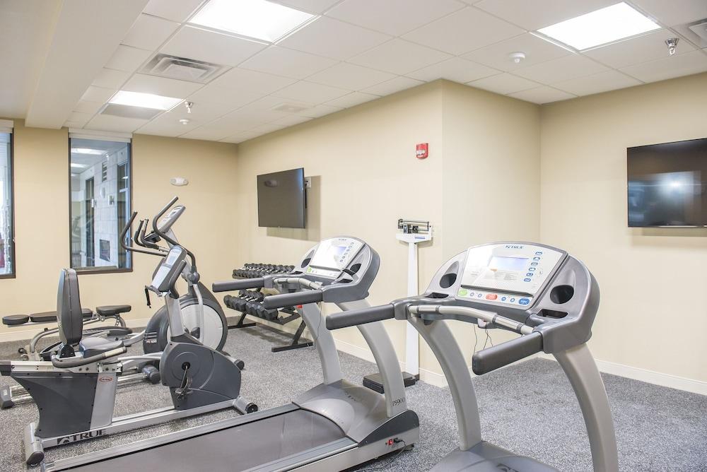 Candlewood Suites Fargo South- Medical Center by IHG photo 20