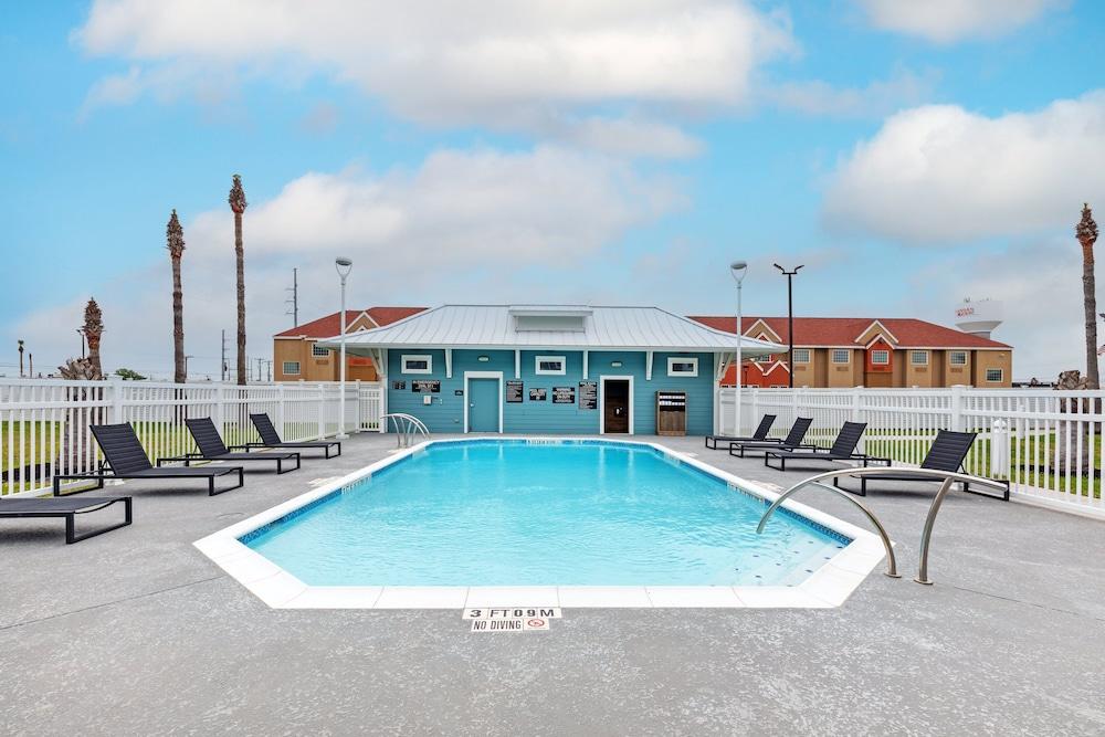 Candlewood Suites Aransas Pass by IHG photo 12