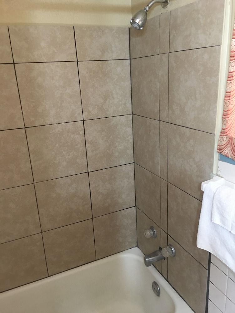 Best Value Inn Motel Sandusky photo 64