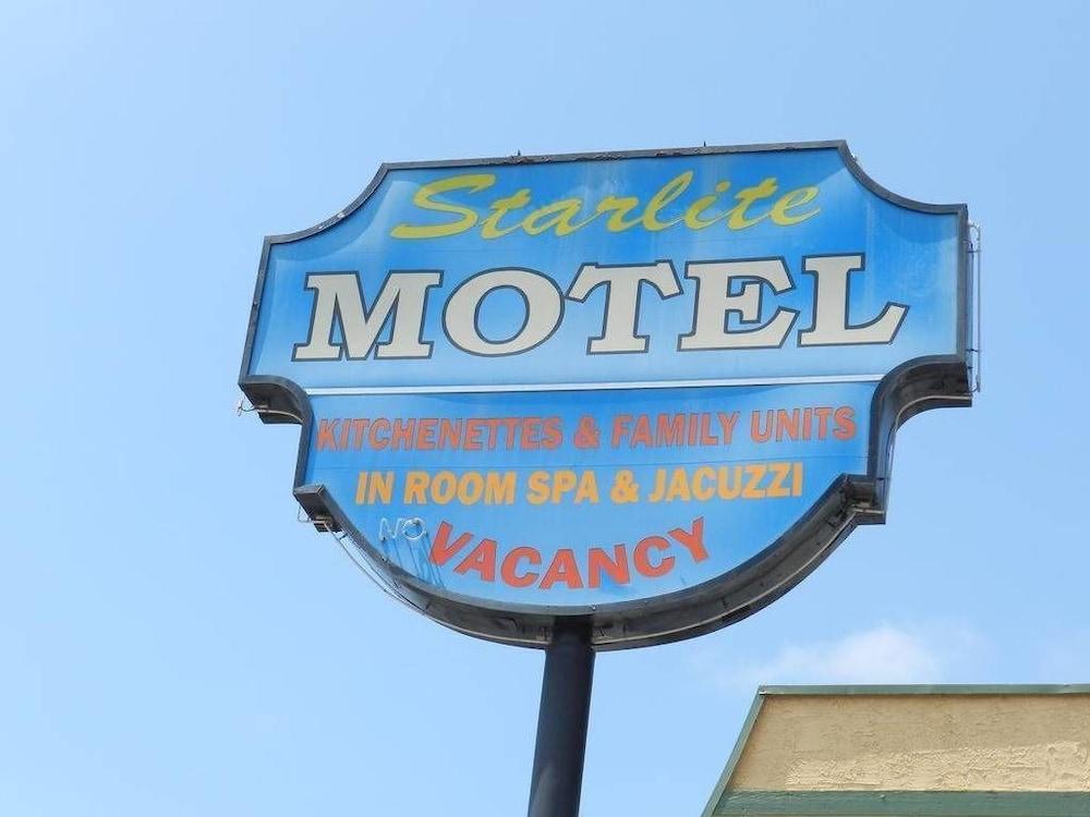 Starlite Motel photo 29