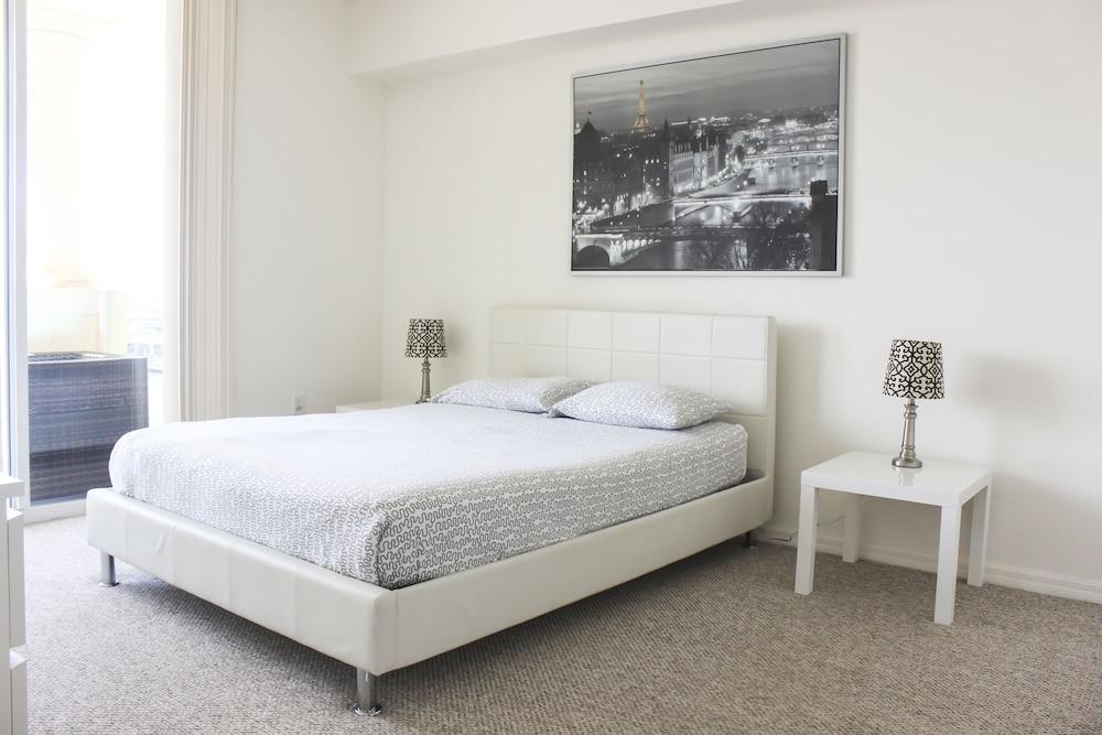 Best Holiday Suites photo 41