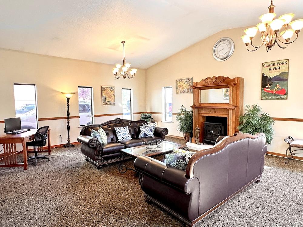 Big Sky Inn photo 5