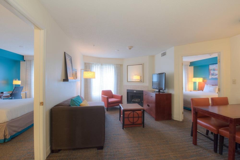 Residence Inn By Marriott Buckhead Lenox Park photo 4