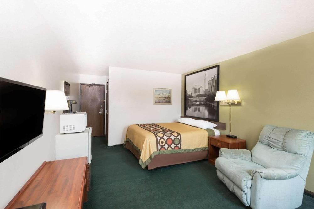 Ainsworth Inn photo 22
