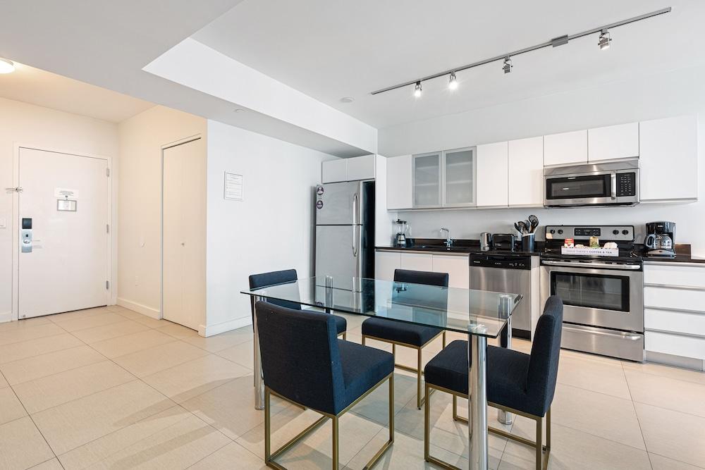 Dharma Home Suites Miami at Monte Carlo photo 70